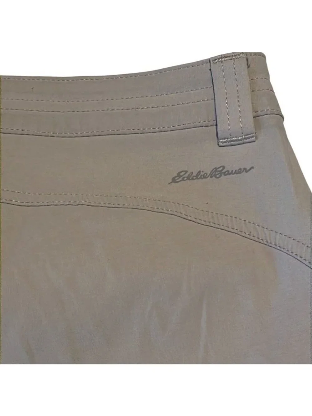 Eddie Bauer Tan Pockets Cargo Shorts Women's Size 16 - Picture 7 of 12